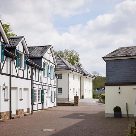 Muehlenhelle Hotel Gummersbach Ngoại thất bức ảnh